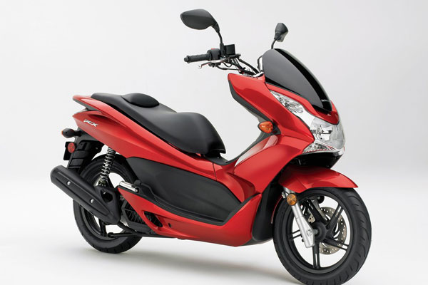 Honda PCX 150 - Negombo Motorcycle Tours